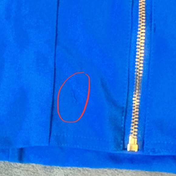 Dynamite Blue Bustier Tank Top

#1035 - Picture 9 of 9